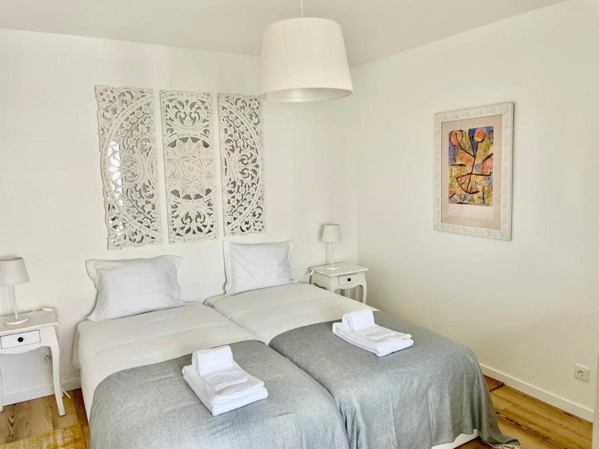 3 Bedroom Cascais Apt Luaran gambar
